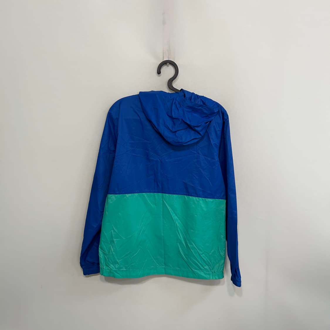 노스페이스 키즈 바람막이 150 상품이미지3