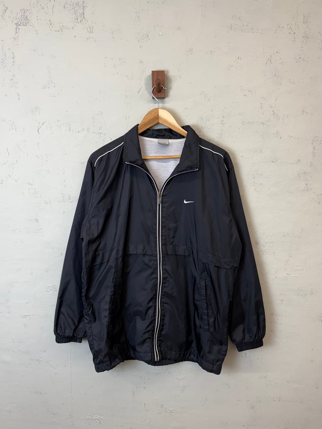 나이키 올드스쿨 스우시 바람막이 블랙 상품이미지1