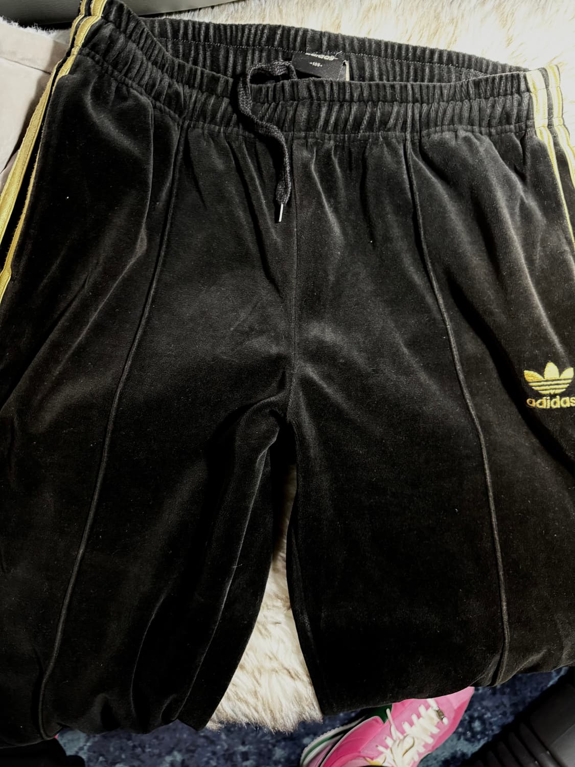 아디다스 블랙벨벳 골드삼선 와이드 트랙팬츠 105 상품이미지4