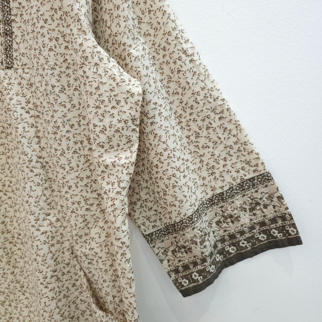 어스뮤직 플로럴 패턴 9부 포켓 원피스 상품이미지7