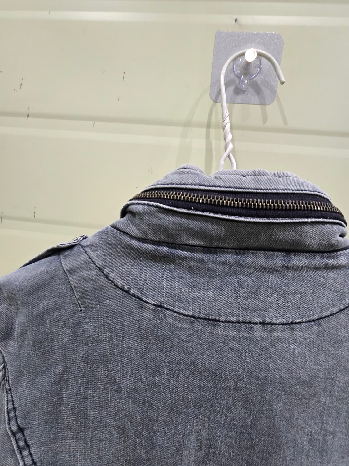 Young Storm 핀터깔y2k 스톰 쓰리스타 견장 데님자켓 상품이미지5