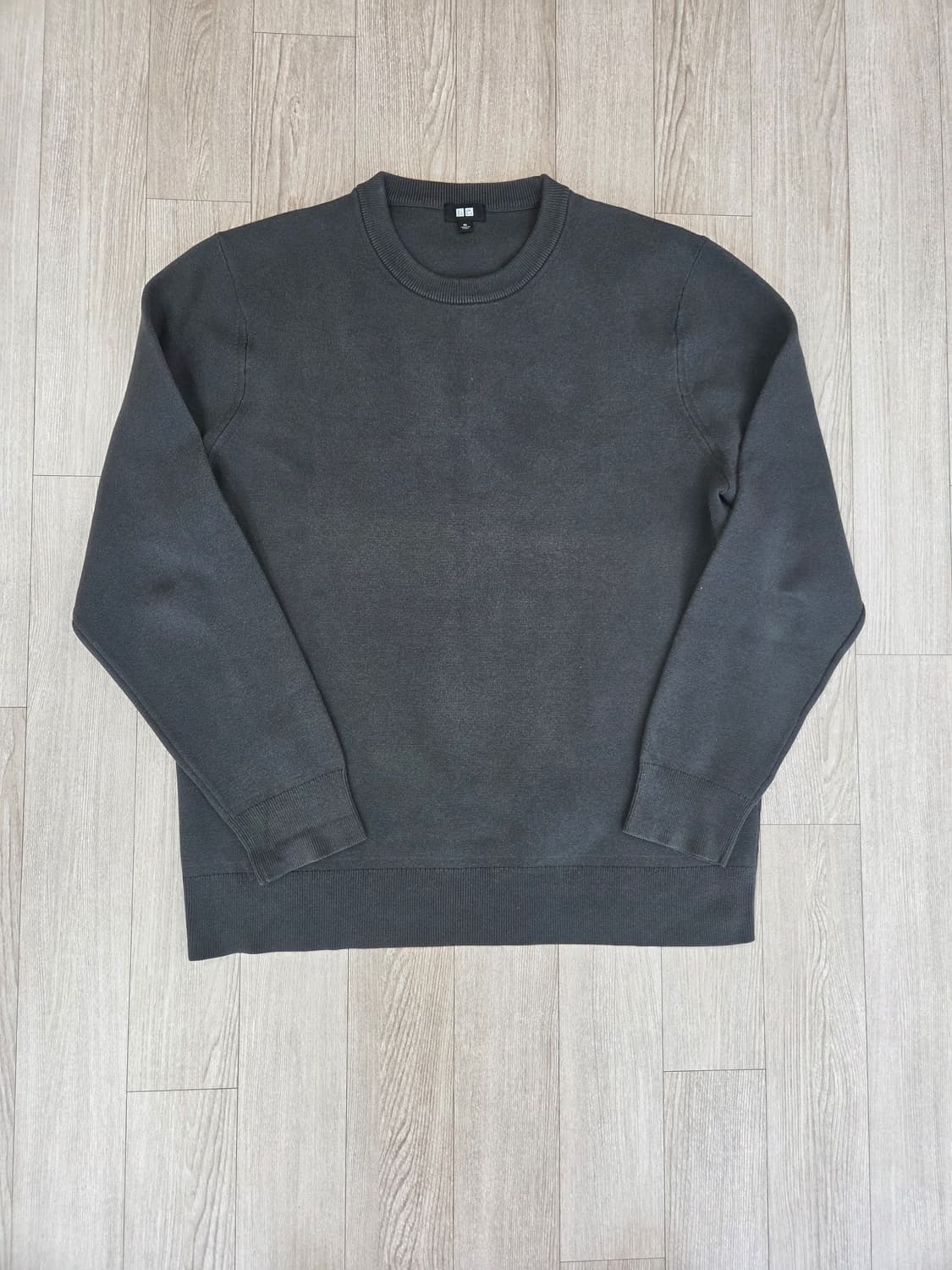 유니클로 밀라노립 워셔블 니트
06 다크 그레이 컬러 XL, 105 상품이미지2