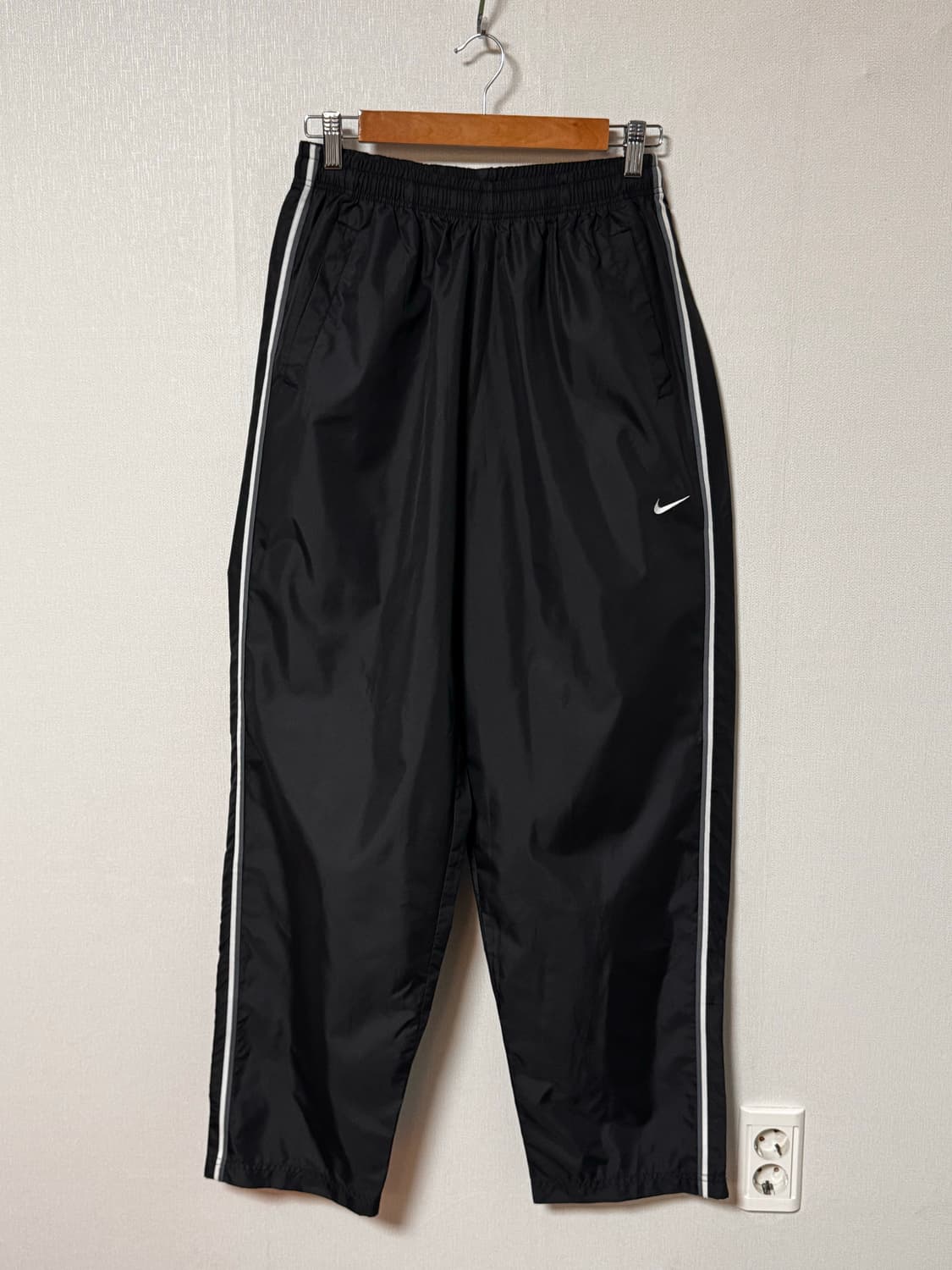 나이키 일본판 바람막이 트레이닝 팬츠 상품이미지3