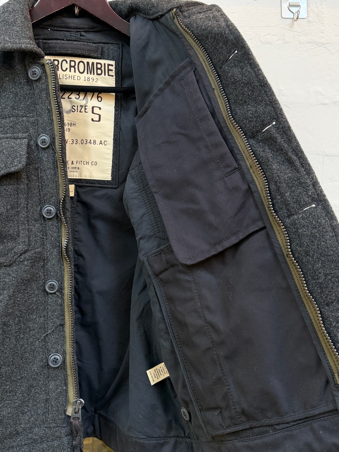 Abercrombie & Fitch 다크그레이 밀리터리 울 자켓 S 상품이미지4
