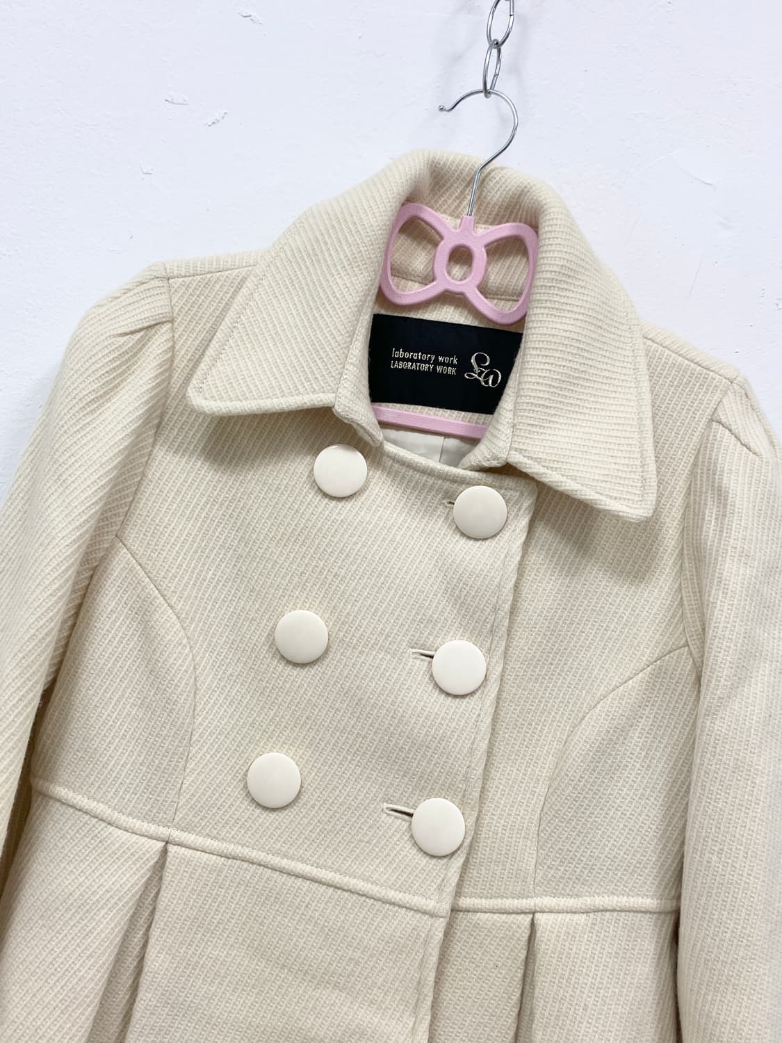 [LABORATORY] 아이보리 로걀 코리락쿠마 코트 상품이미지4