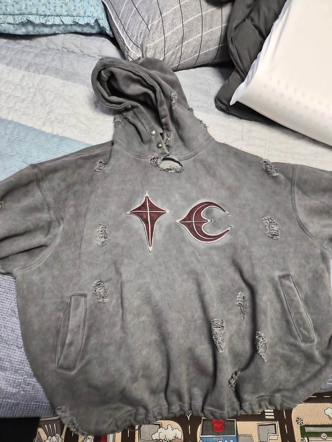 떠그클럽 락후드 3사이즈 판매합니다. 상품이미지1