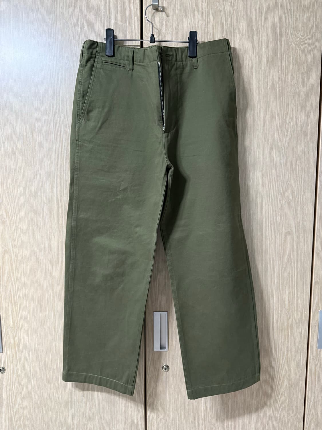 셔터 치노팬츠 올리브 상품이미지1