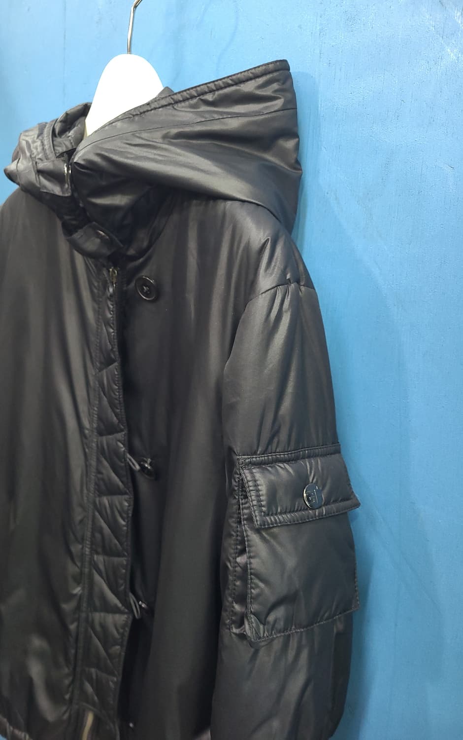 희귀 이태리명품 잔프랑코페레 후드패딩 상품이미지3