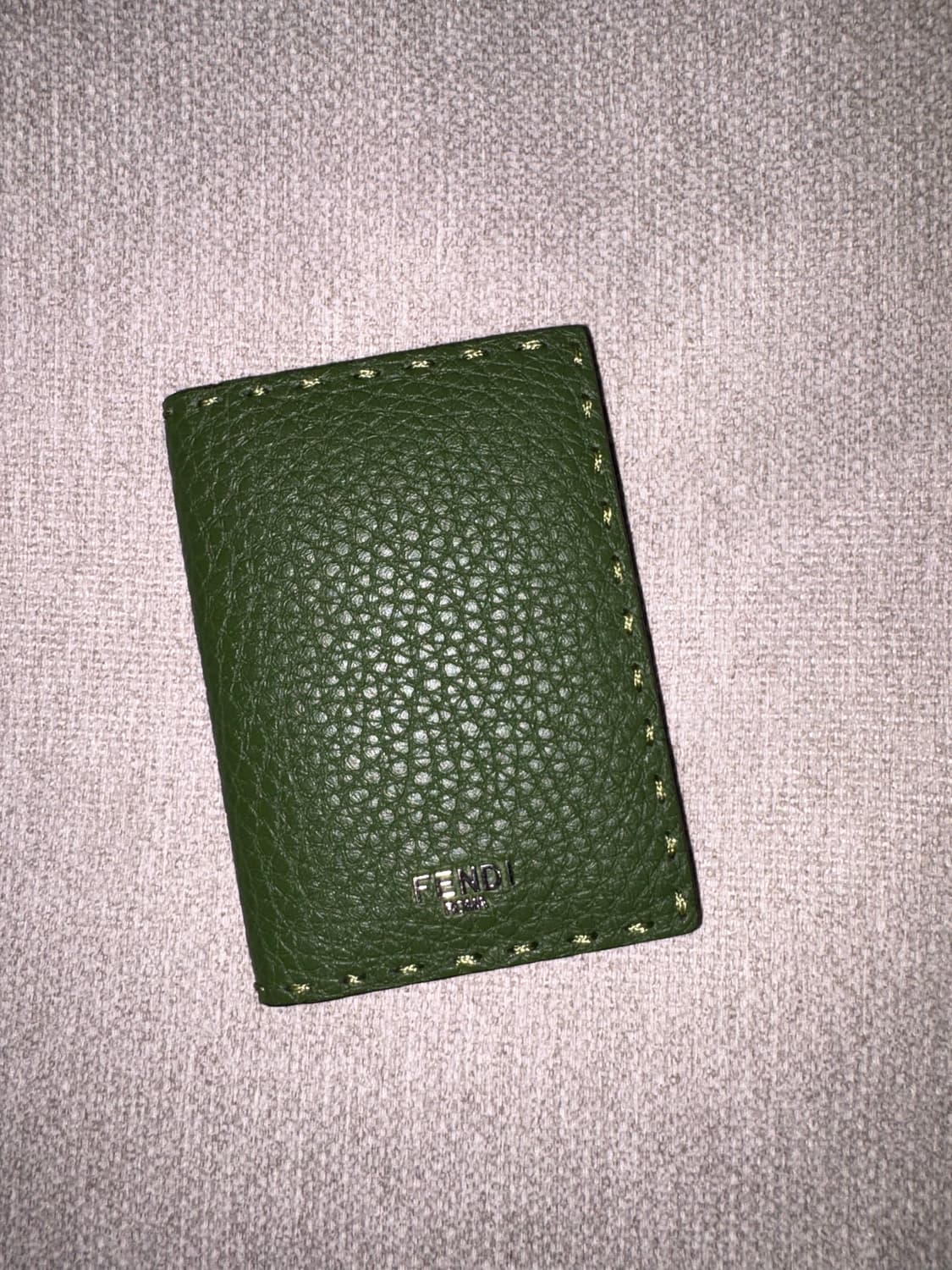 펜디 셀러리아 카드지갑 그린 상품이미지2