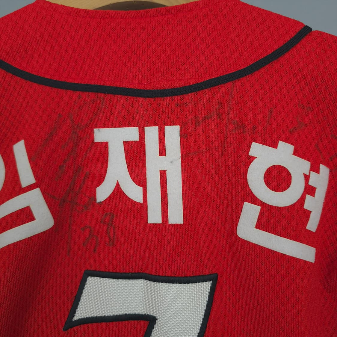 SK 와이번스 김재현 선수 사인 유니폼 레드 80 상품이미지5