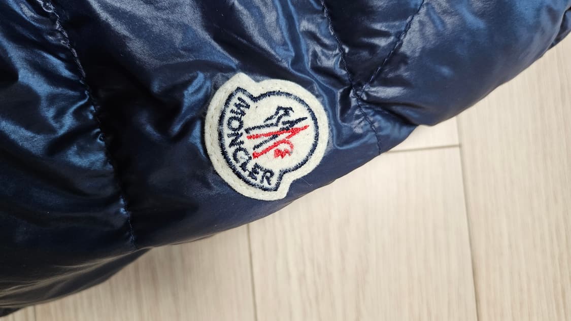 몽클레어 남성용 아코루스 경량 다운 패딩 점퍼 4호 상품이미지4