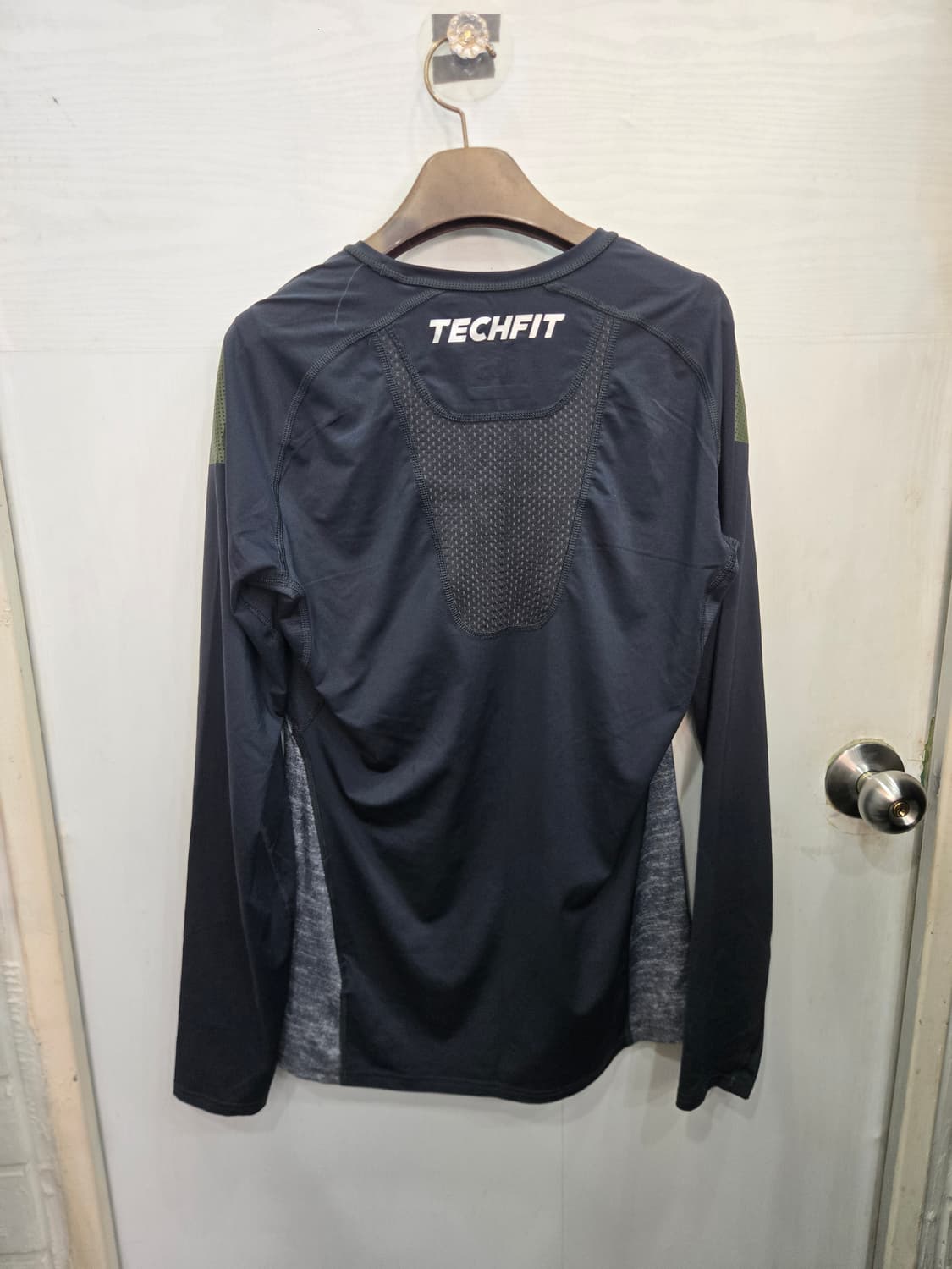 105,XL)) adidas 아디다스 테크핏 긴팔티셔츠 ! 상품이미지5