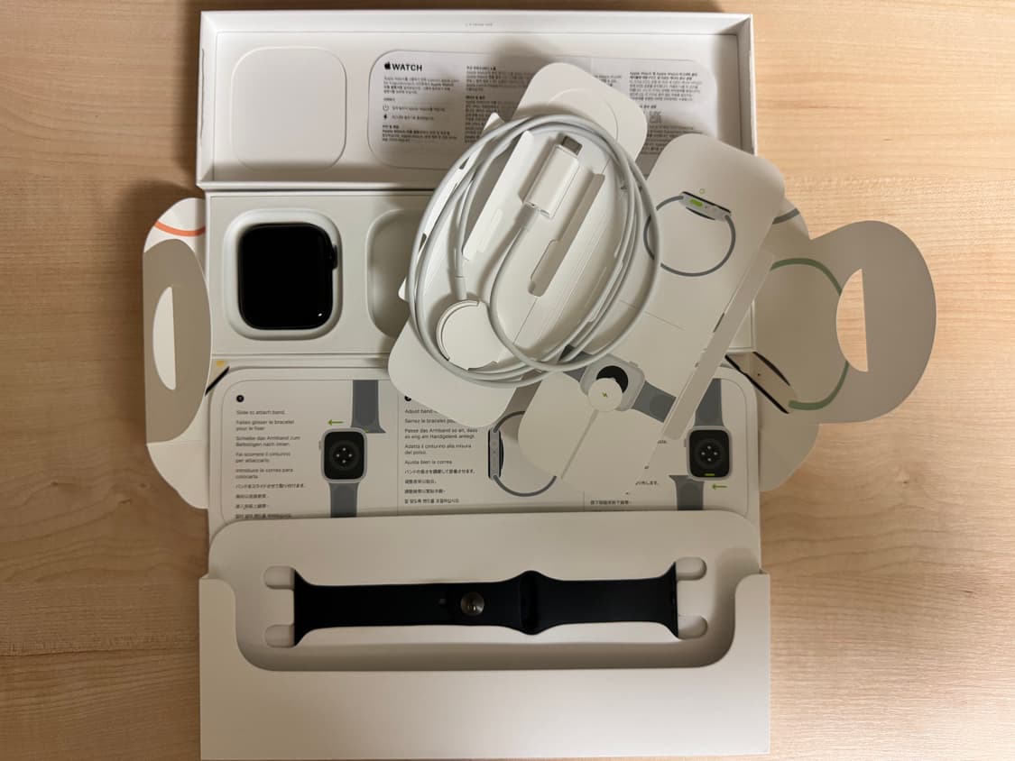 [신품급] 애플워치 se2 블랙 미드나잇 그레이 44m gps 상품이미지3