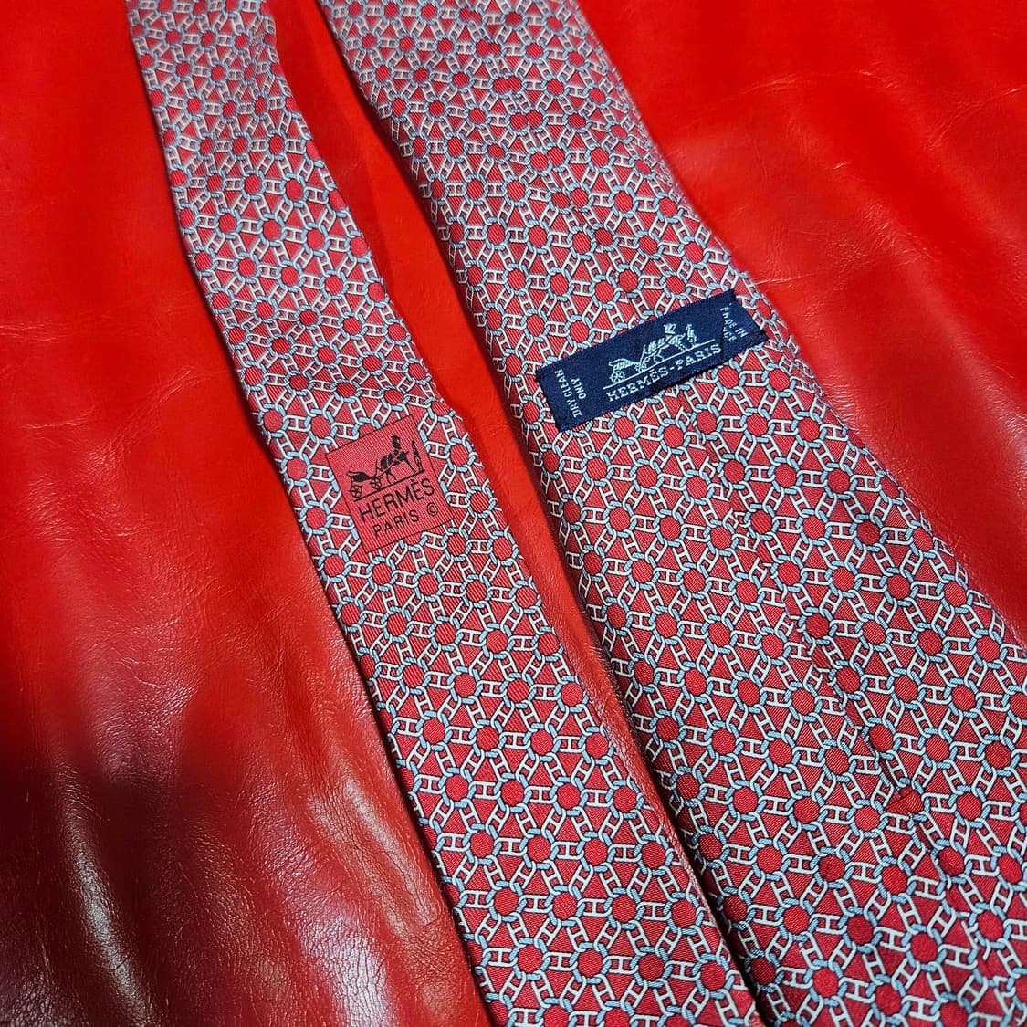 에르메스 시그니쳐 체인 넥타이 Free 상품이미지3