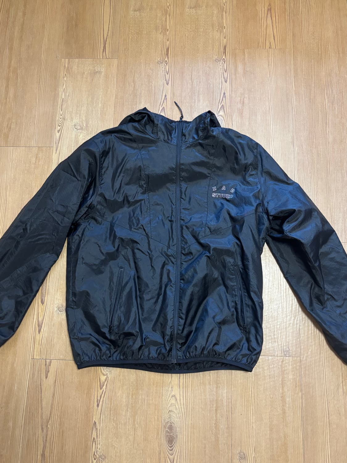 아이앱 스튜디오 바람막이 XL 상품이미지2