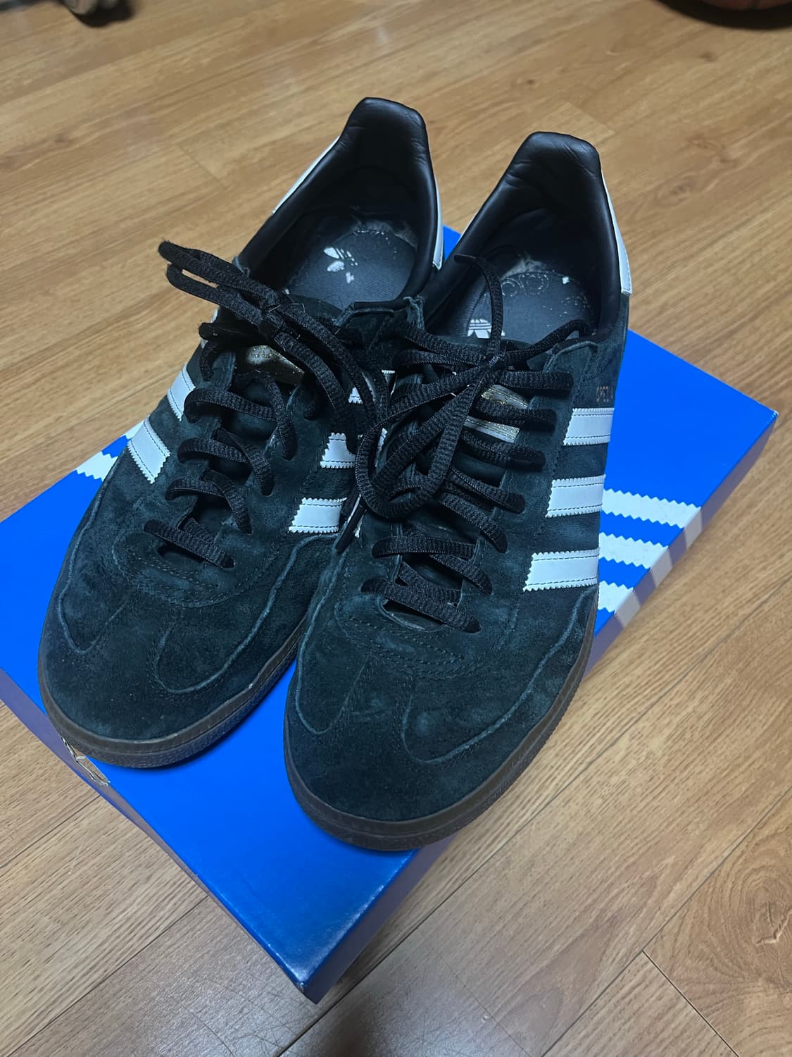 아디다스 스페지알 상품이미지1