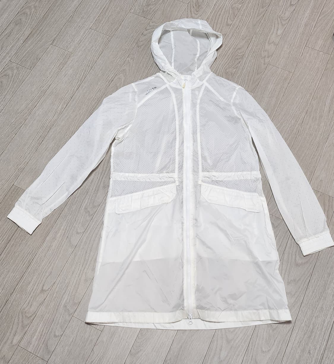 아이더 바람막이●표기사이즈 XL(90~100가능) 상품이미지4