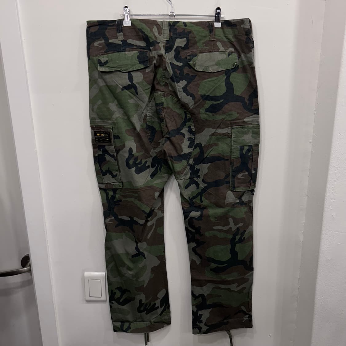 나이키 SB 스트링 카고 카모 트랙팬츠 상품이미지5