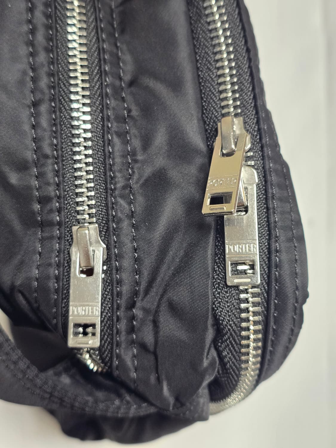 포터 탱커 스몰사이즈 블랙 상품이미지3