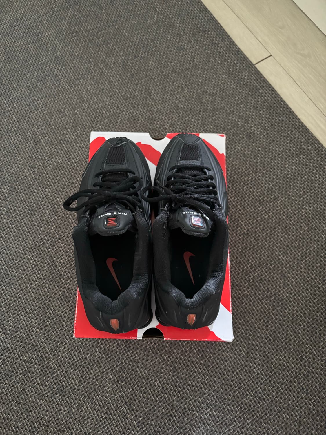 나이키 샥스 R4 Shox R4 Black 상품이미지9