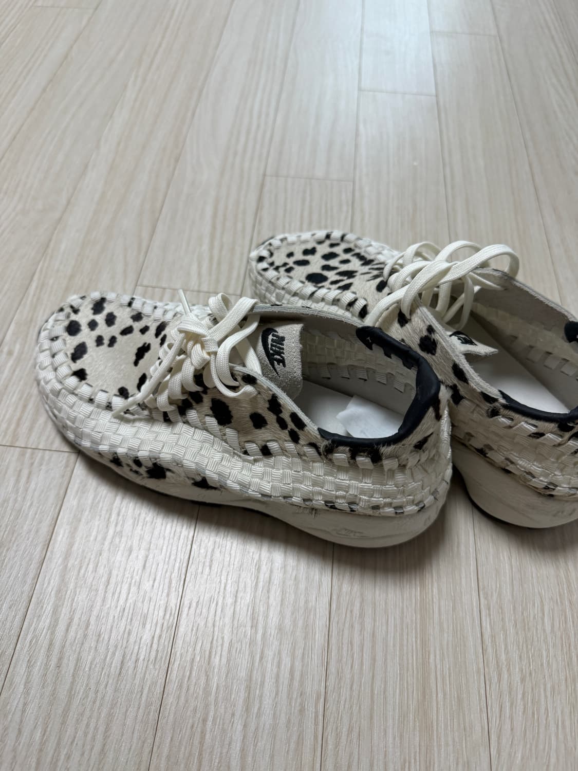 나이키 에어 풋스케이프 우븐 세일앤블랙 상품이미지2