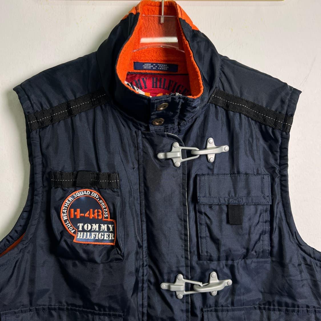 90's 타미힐피거 코스탈 네비게이터 파이어맨 베스트 L 상품이미지4