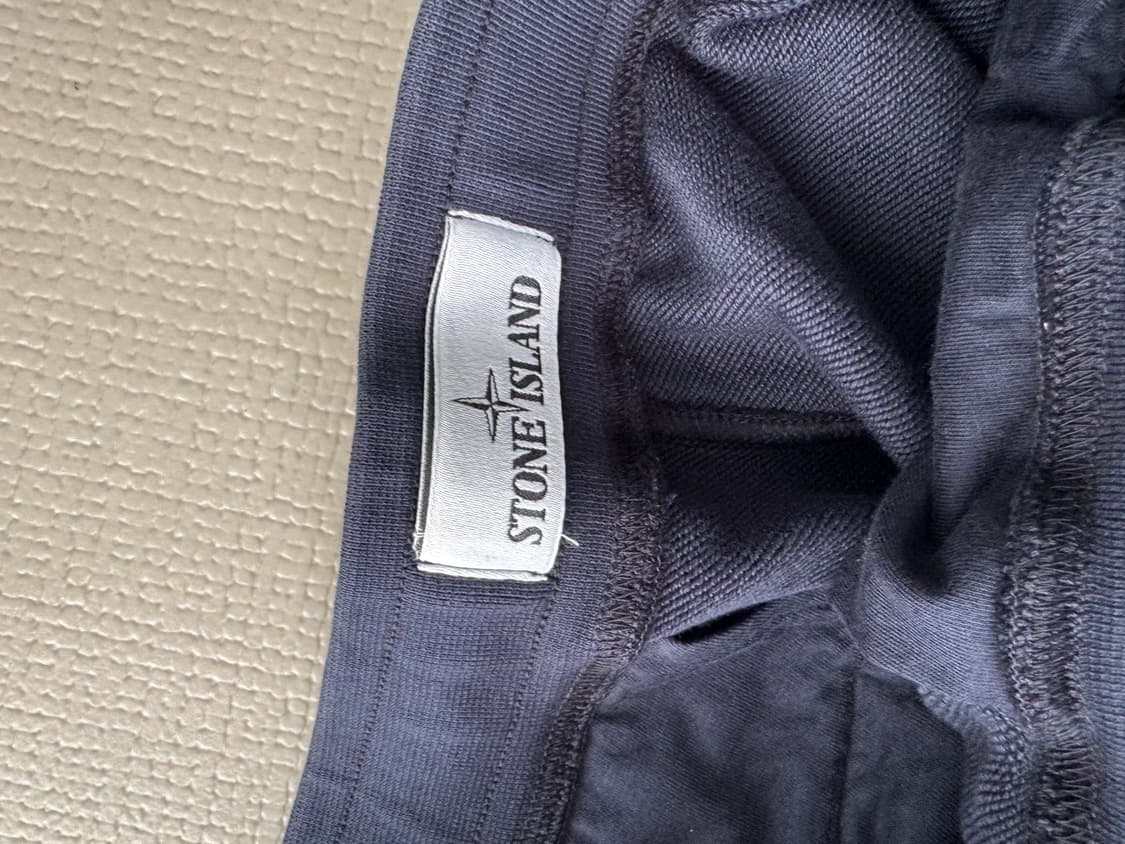 STONE ISLAND 카고 패치 스웻 반바지 상품이미지3