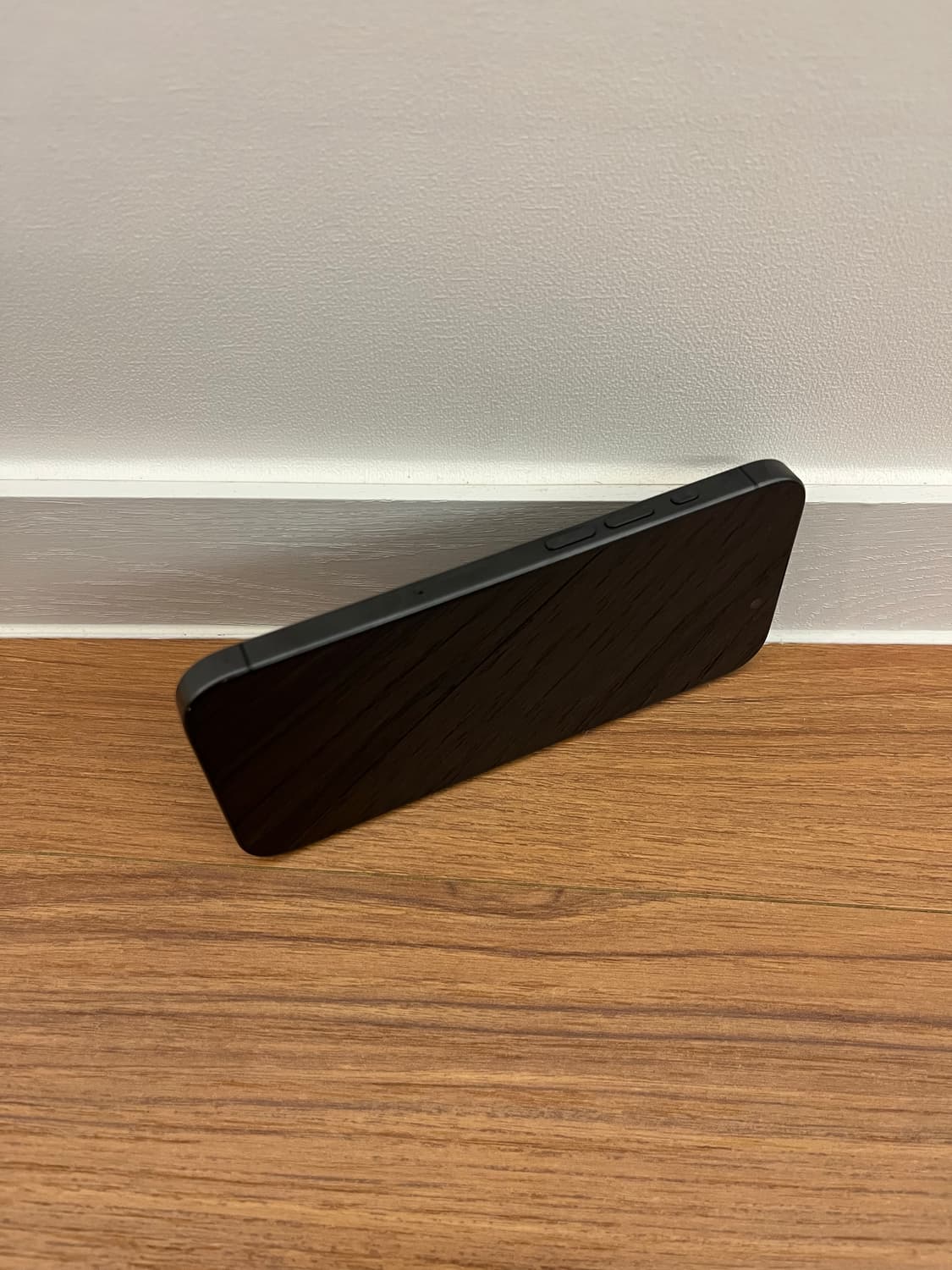 아이폰 15 프로 블랙 1TB 상품이미지4