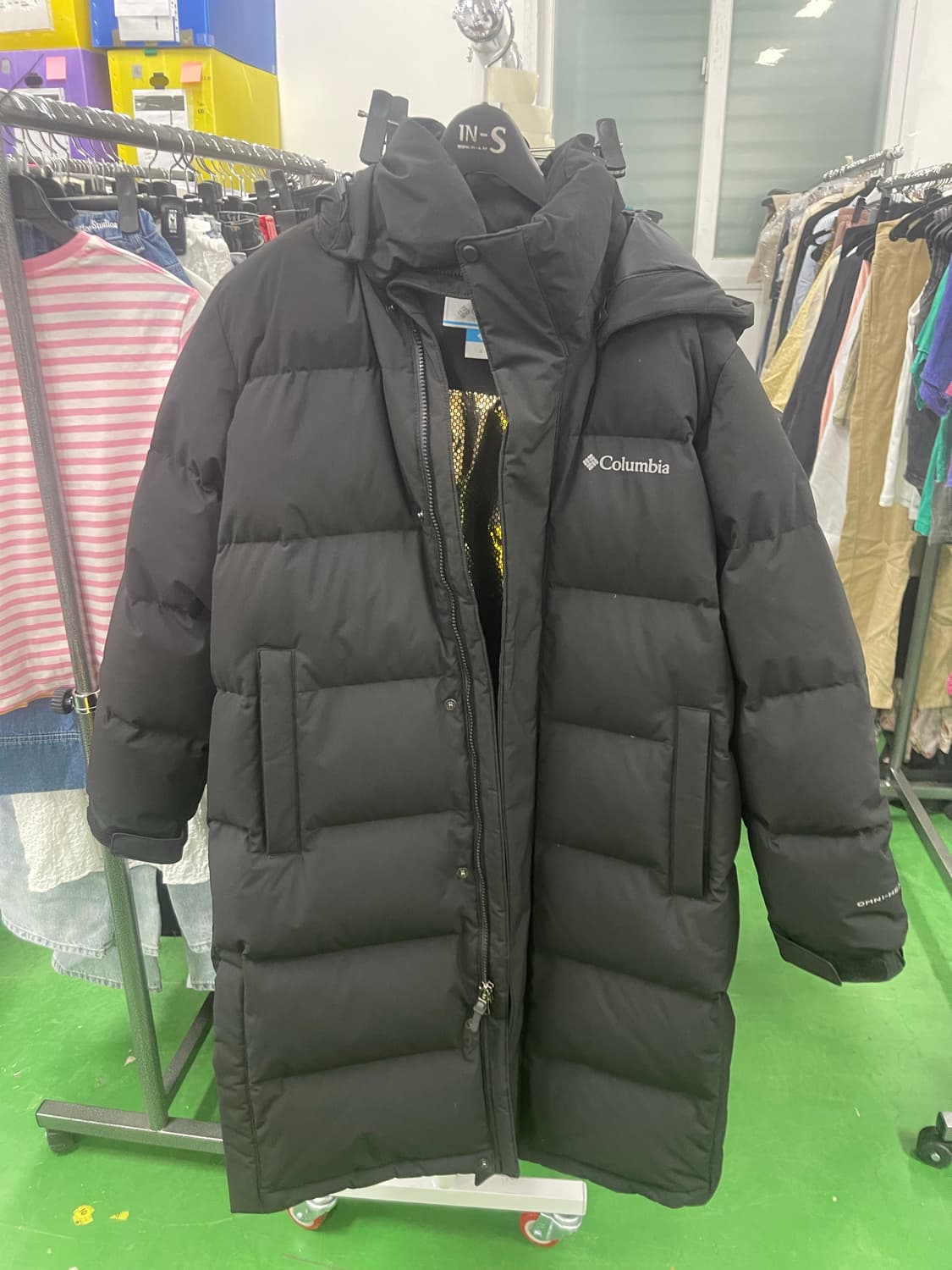 콜롬비아 롱패딩 상품이미지1