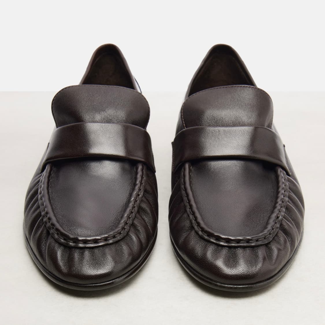 [37]더로우 26ss 소프트레더 로퍼/다크 브라운 상품이미지10