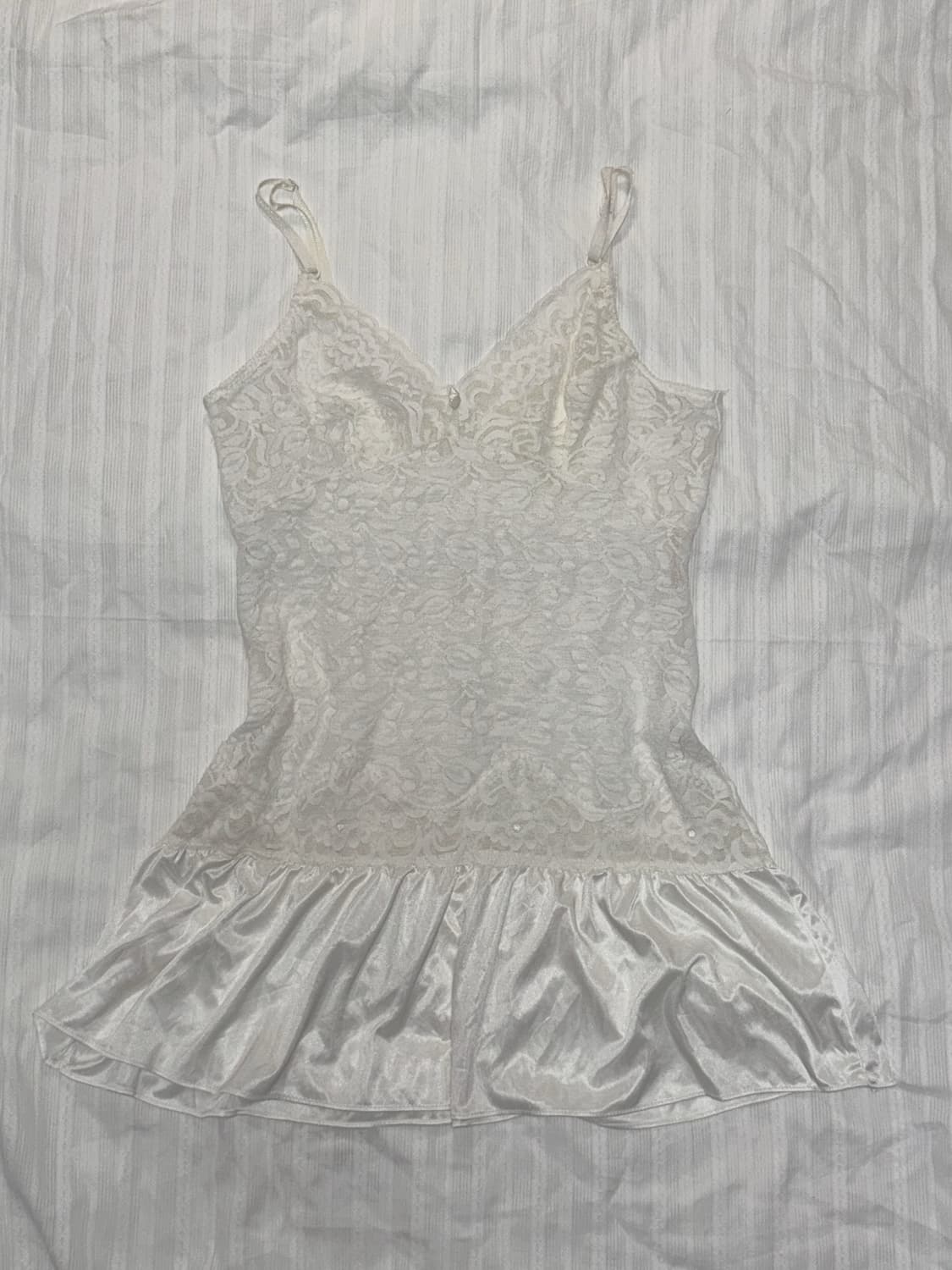 White Layered Lace Sleeveless 상품이미지1