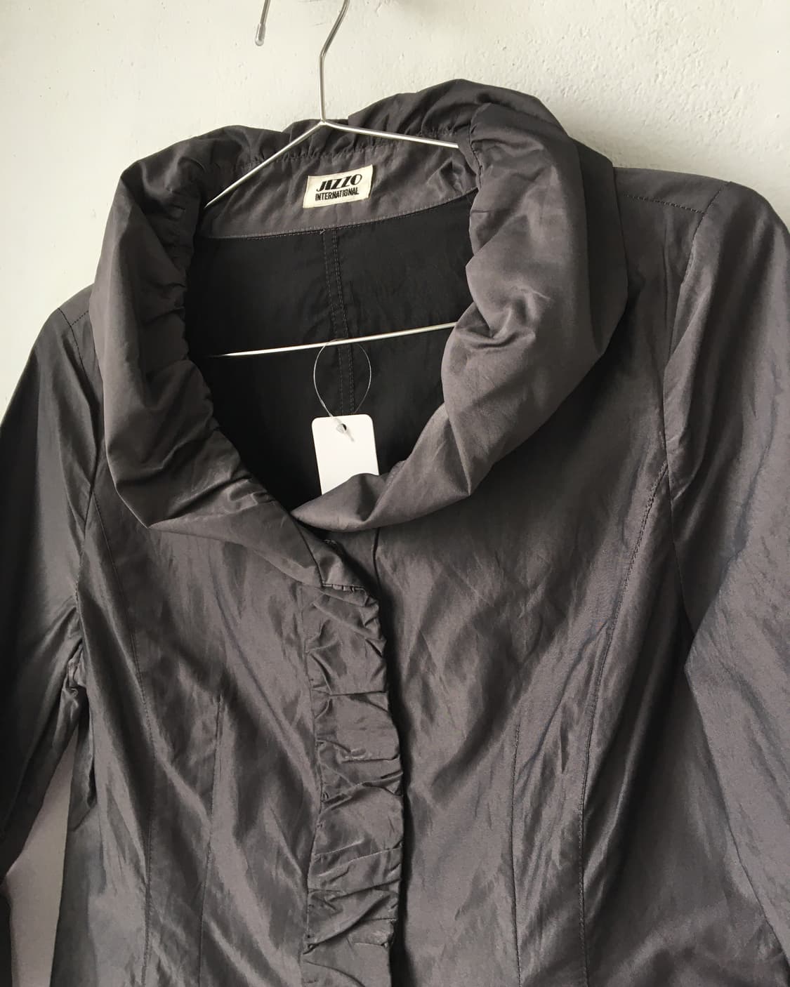 Thick neck point glossy jacket 상품이미지4