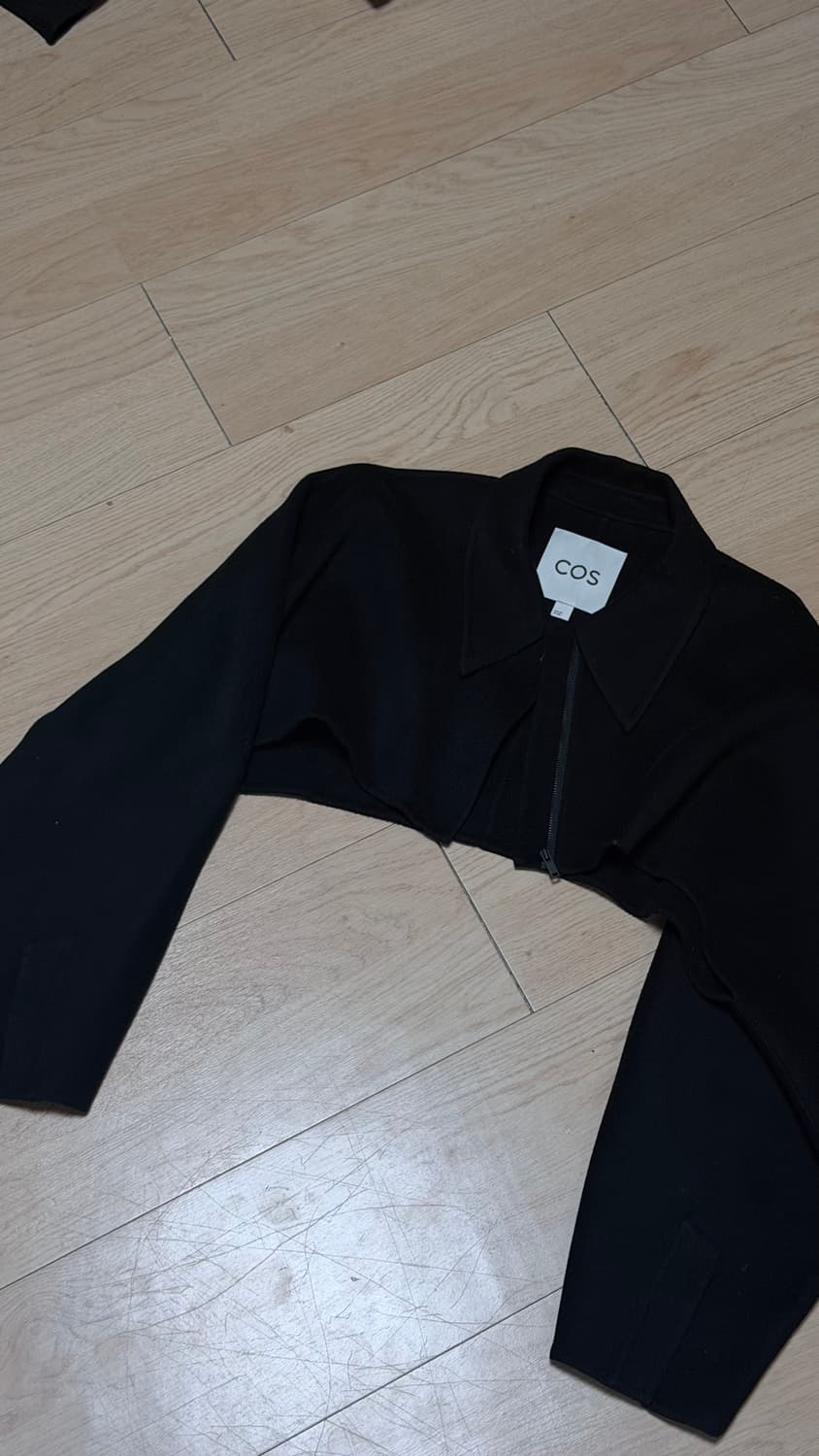 COS 코스 볼레로 자켓 M사이즈 상품이미지2
