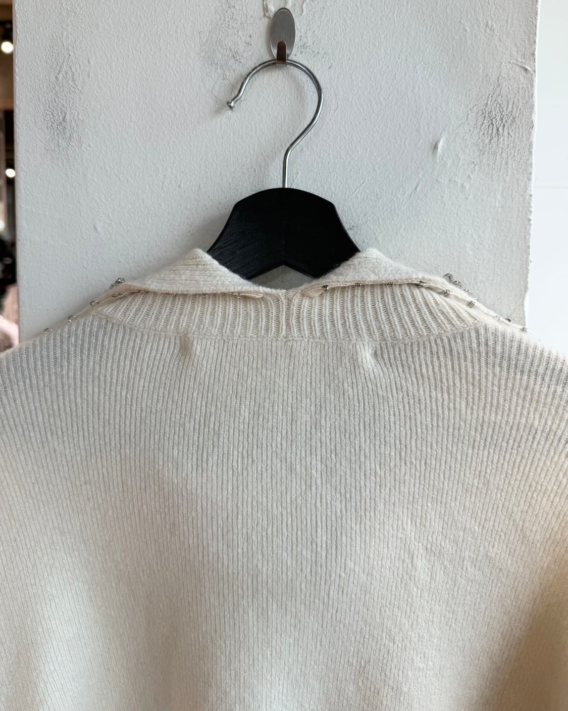 알렉산더왕 아이보리 큐빅 울 터틀넥 니트 상품이미지8