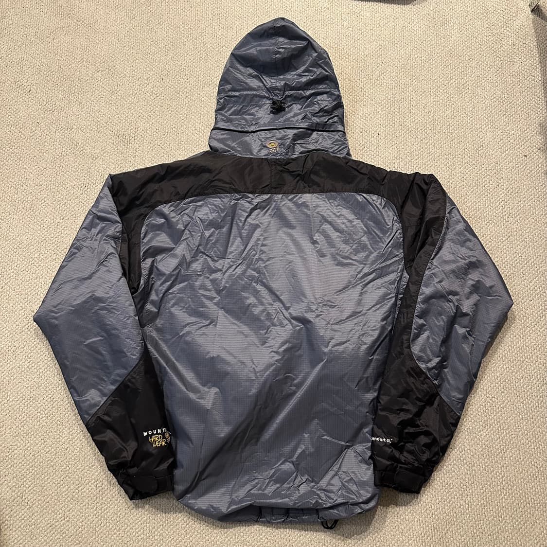 00s 마운틴하드웨어 프리마로프트 후디자켓 상품이미지8