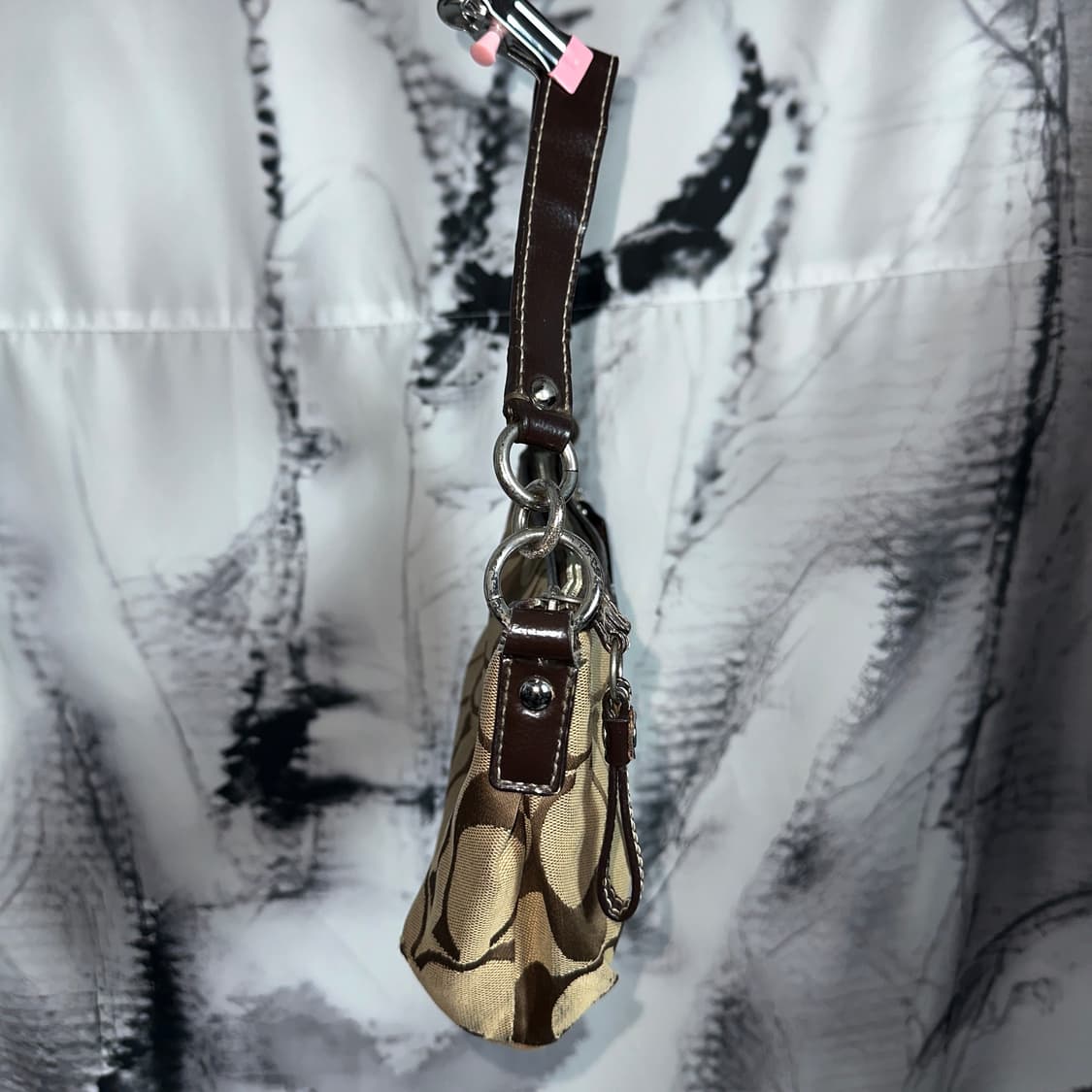 코치 크로스 숄더백 상품이미지5