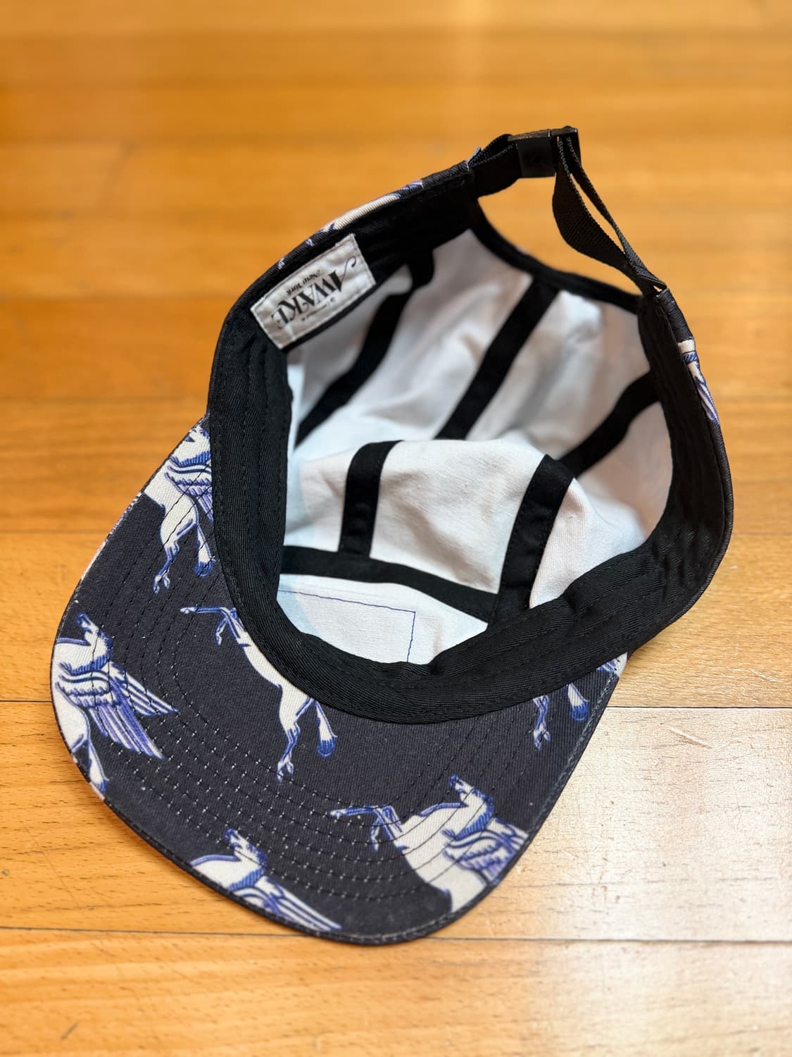 Awake NY 유니콘 패턴 캠프캡 상품이미지2