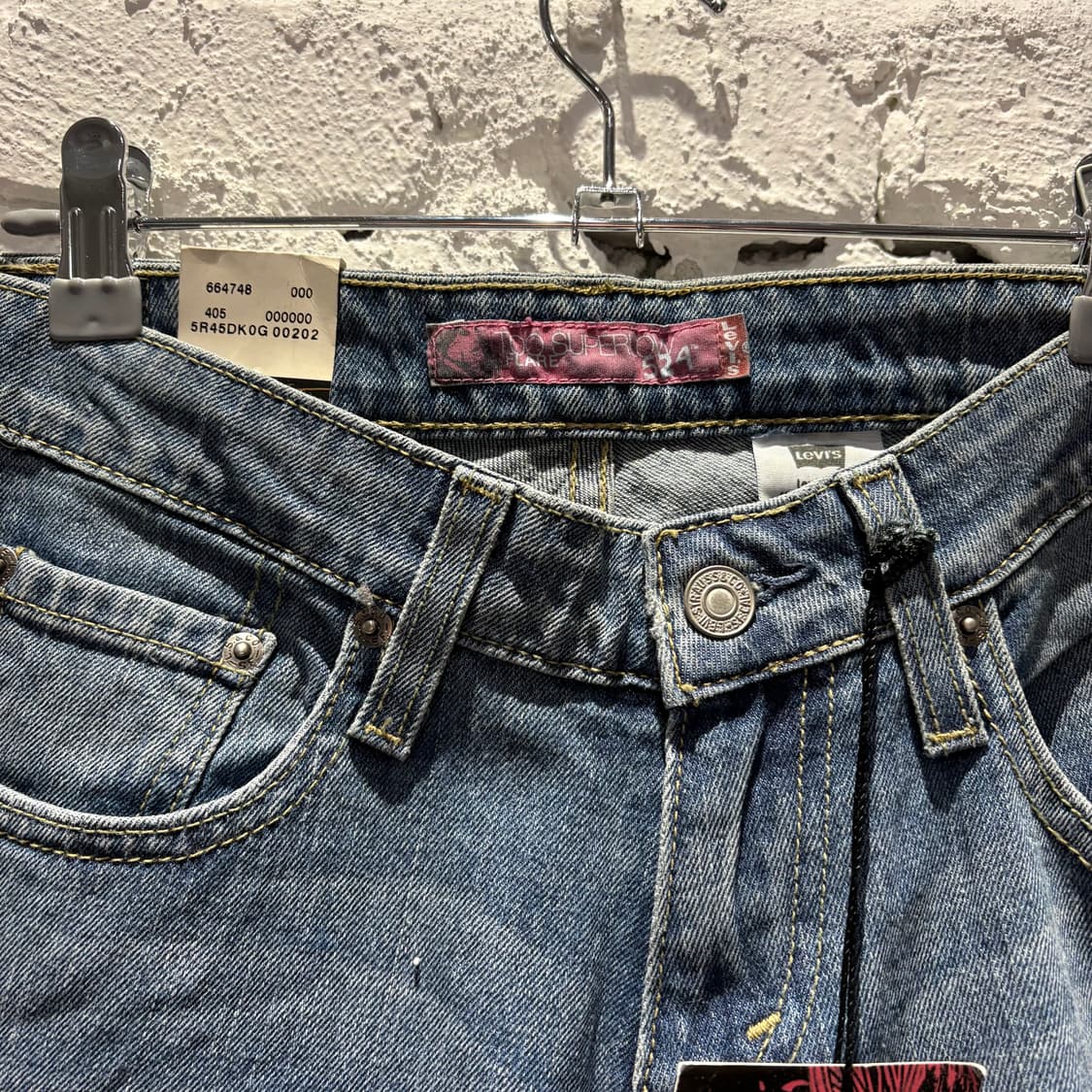 리바이스 데드스탁 524 부츠컷 데님팬츠 슈퍼로우 상품이미지4