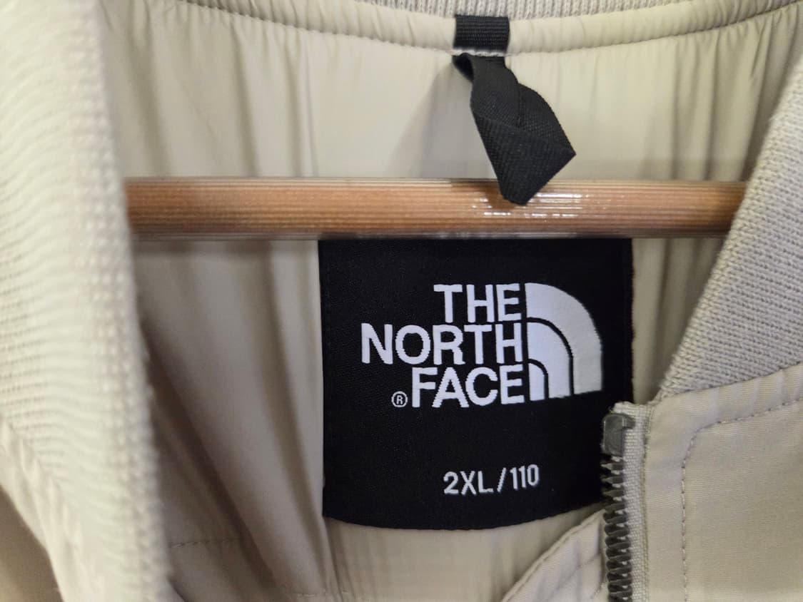 노스페이스 항공점퍼 2XL 베이지 상품이미지3
