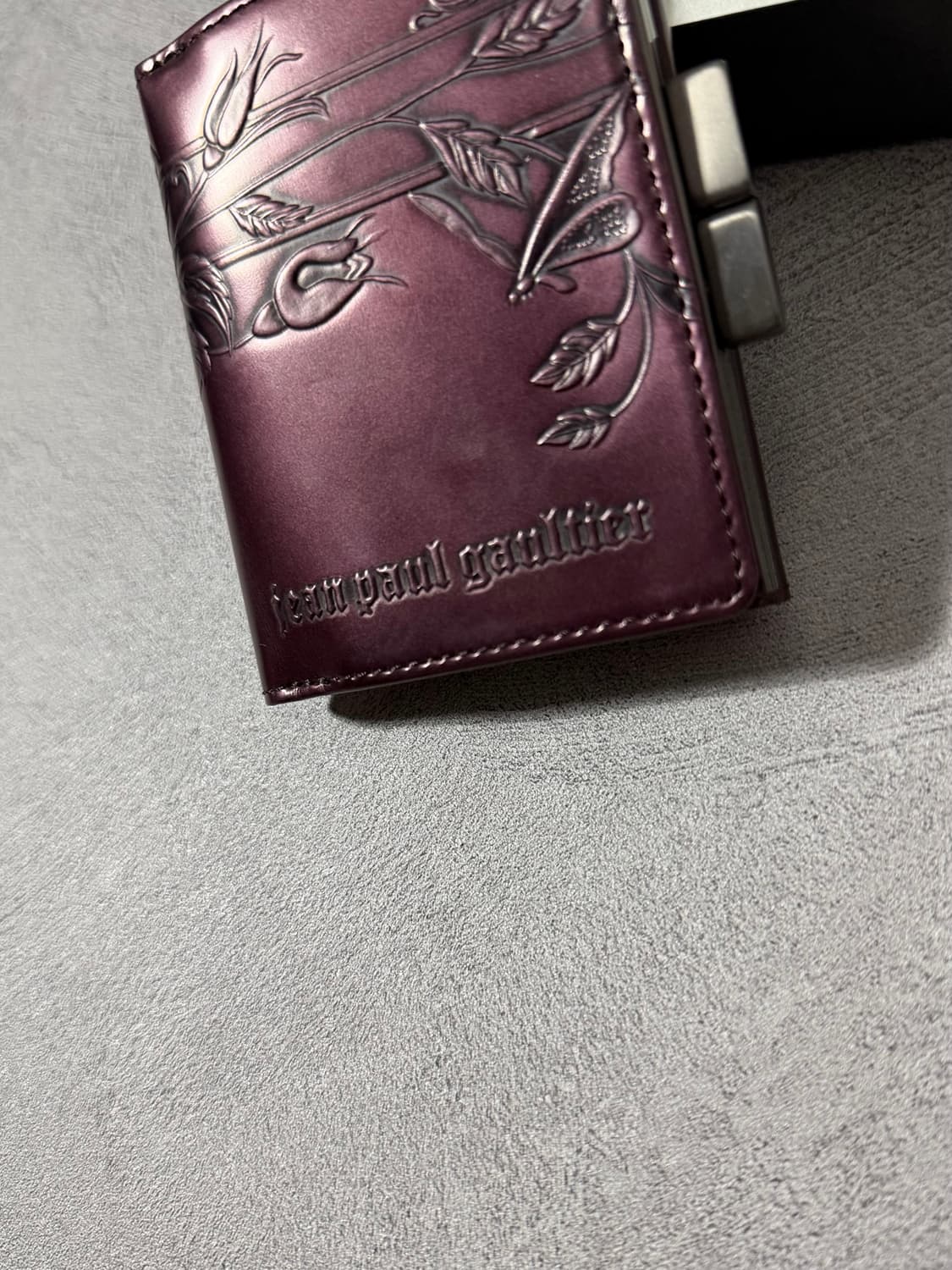 Jean Paul Gaultier Rose Leather Wallet 상품이미지5