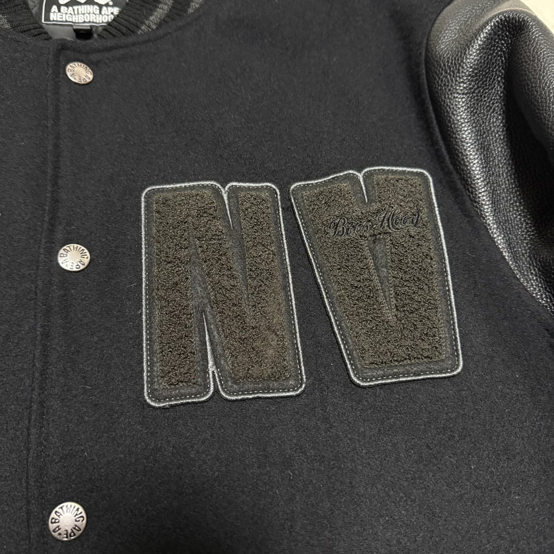 베이프 네이버후드 넘버링 50장 한정판 바시티 [2XL] 상품이미지6