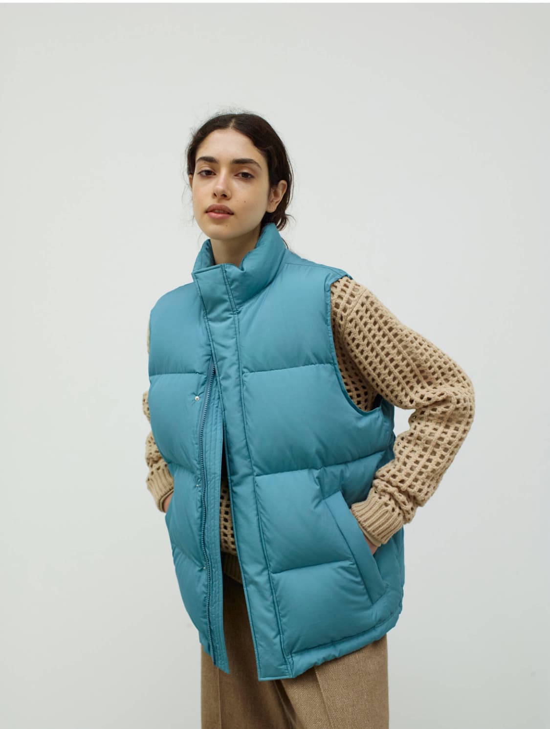 Auralee 수빈 다운 베스트 상품이미지1