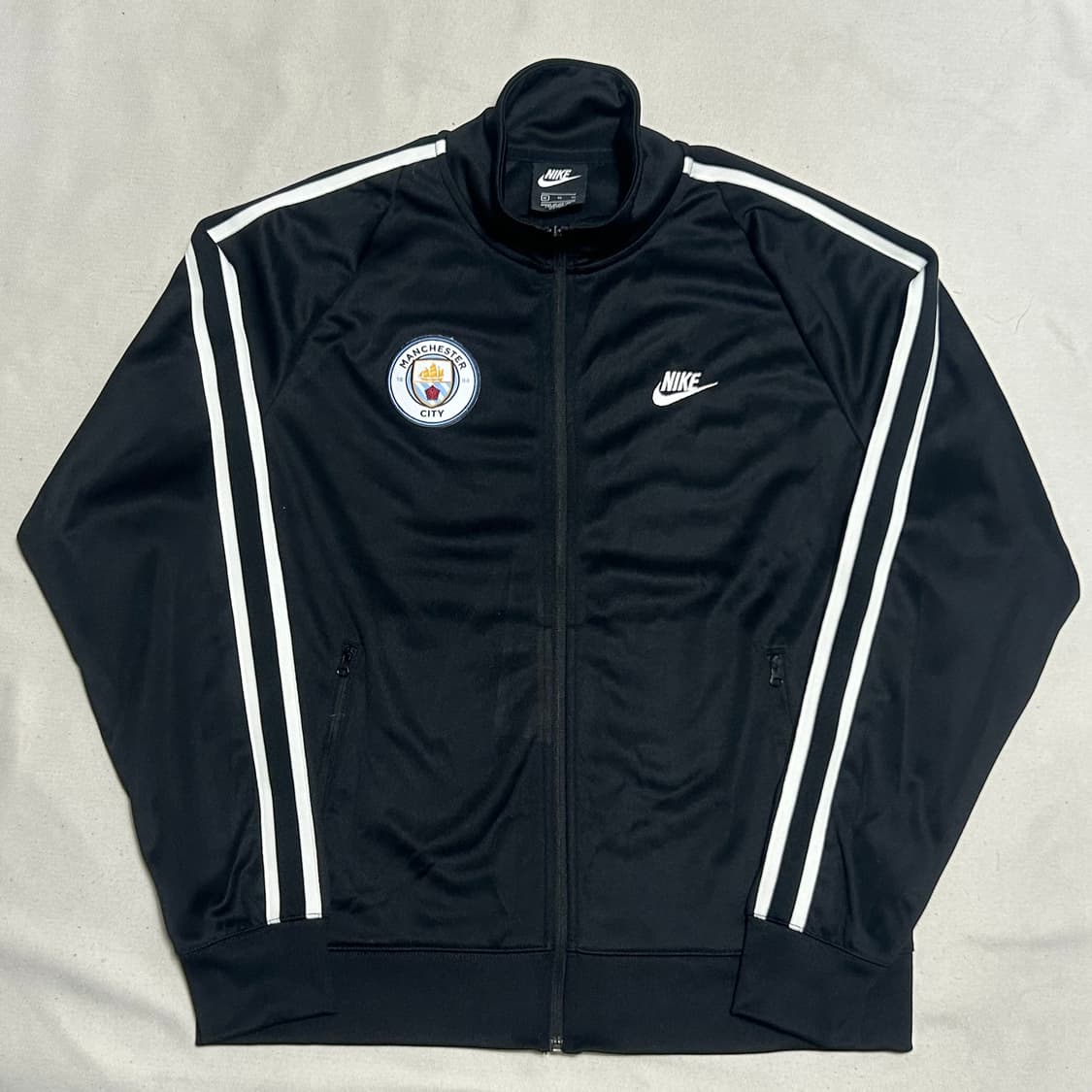 XL 나이키 맨체스터 시티 화이트라인 블랙 트랙탑  상품이미지2