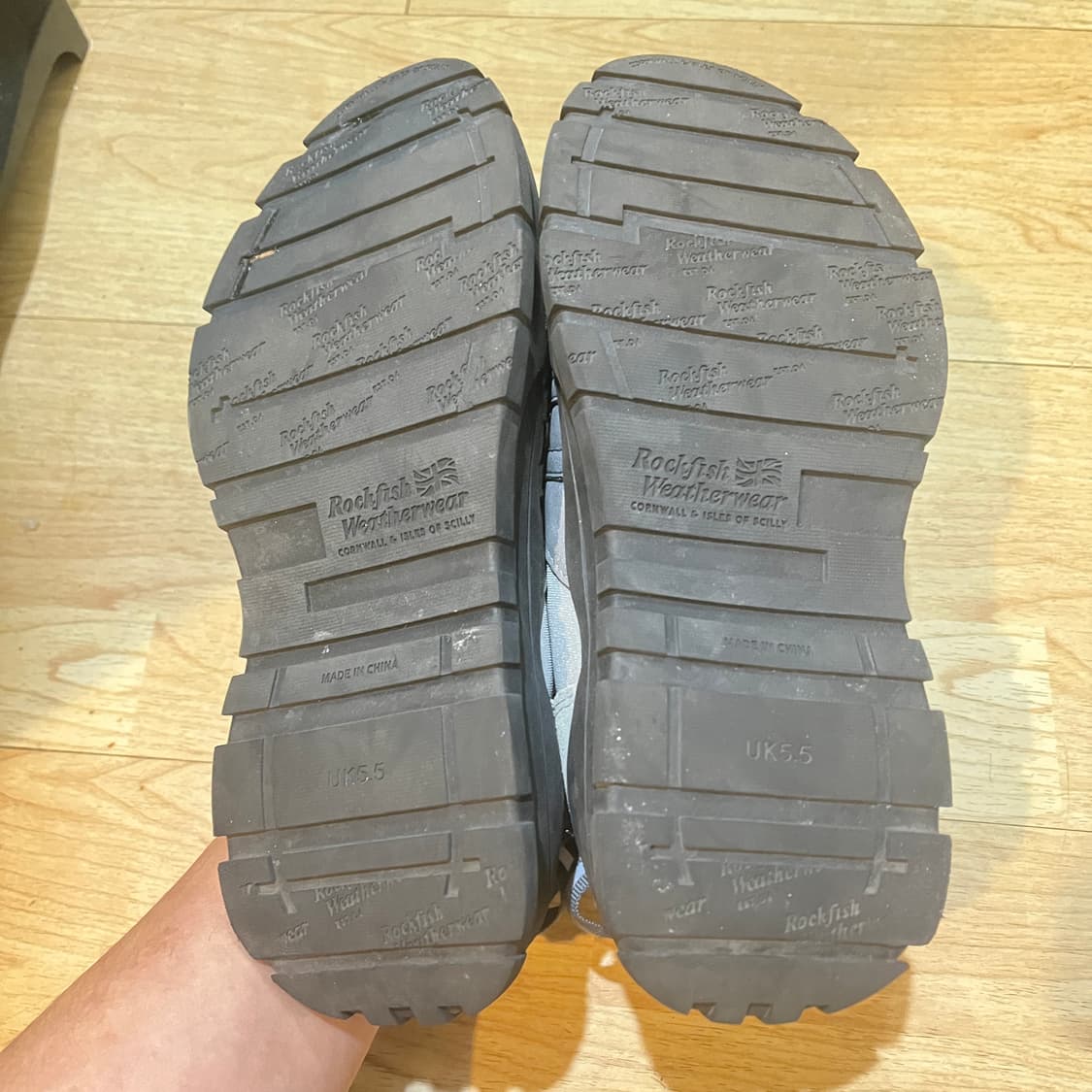 (240~245mm) 락피쉬 2스트랩 메리제인 그레이색상 상품이미지9