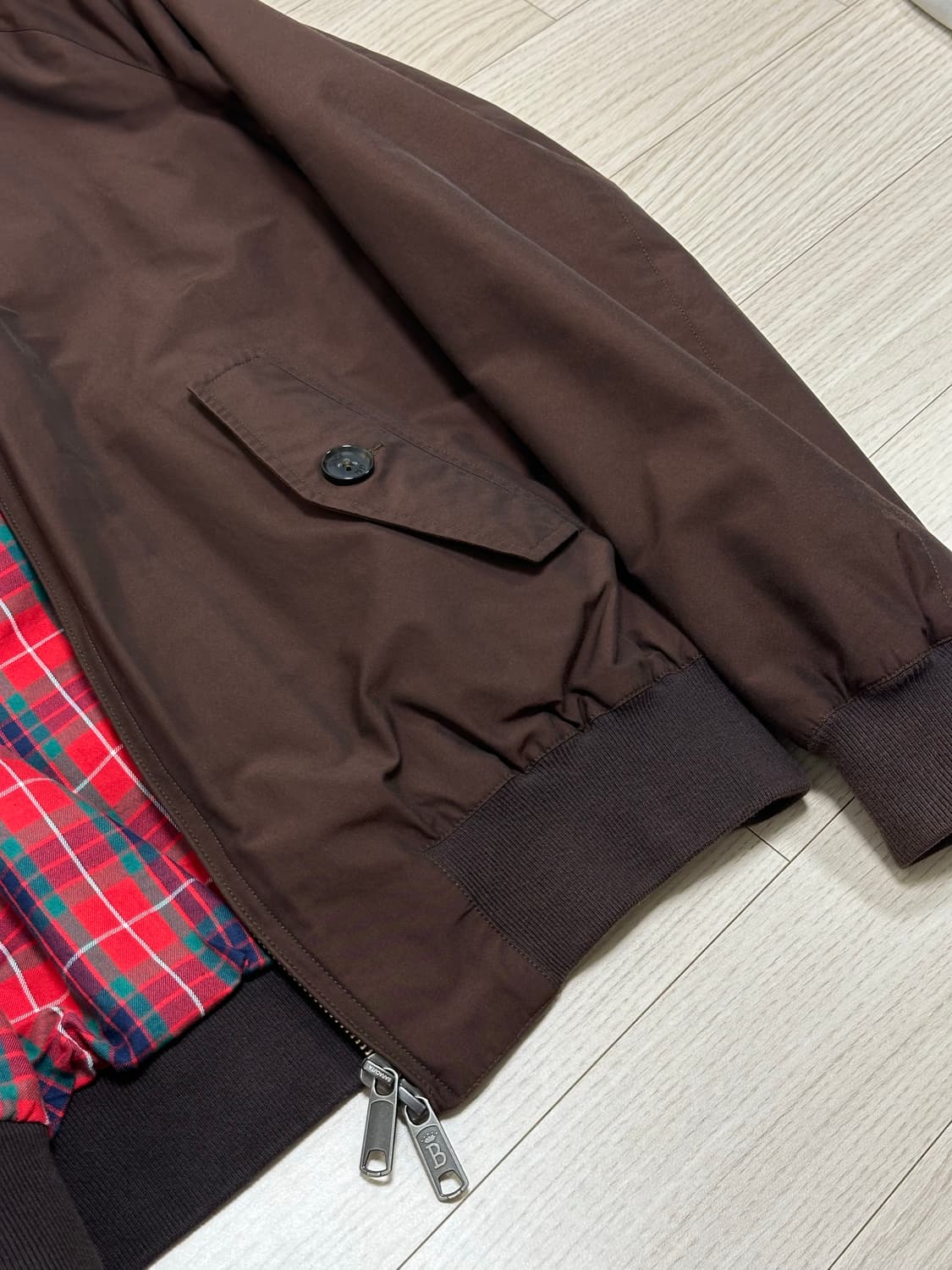 바라쿠타 G9 자켓 초콜릿컬러 상품이미지7