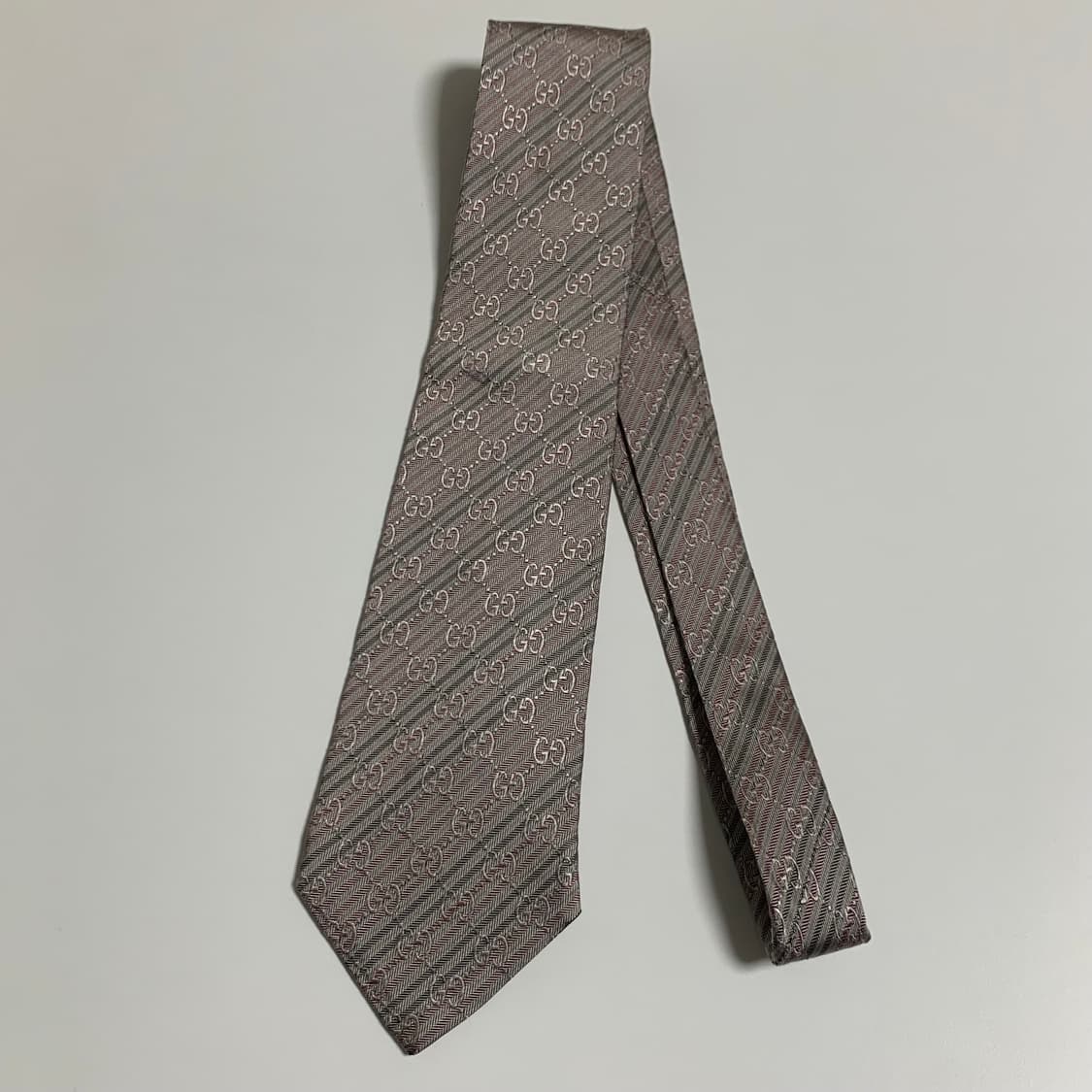 구찌(GUCCI) GG로고 모노그램 명품넥타이 100실크 8.5cm 상품이미지9