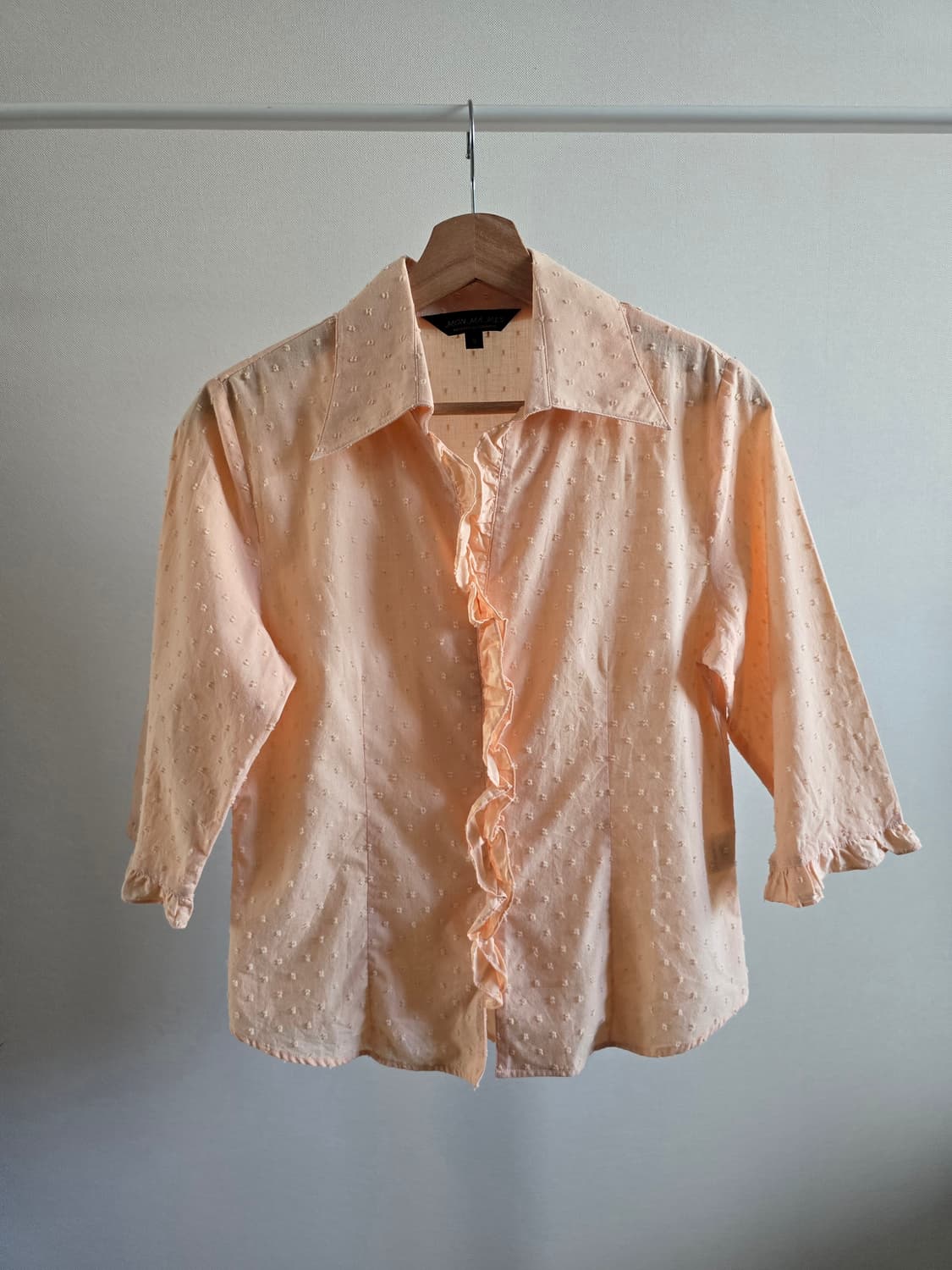MON MA MES Dobby Ruffle Blouse 상품이미지1