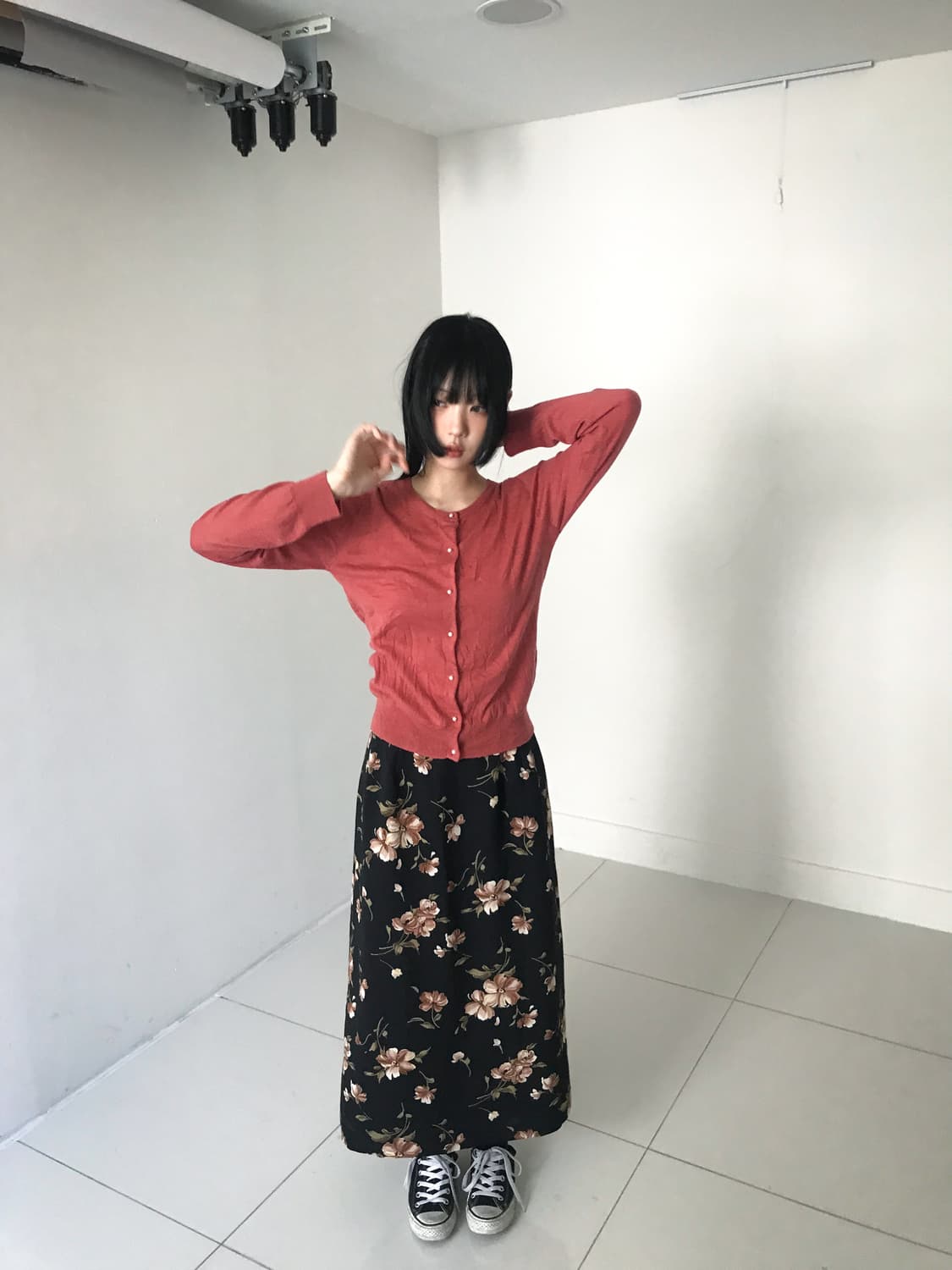 Pearl Button Soft Knit Cardigan 상품이미지4