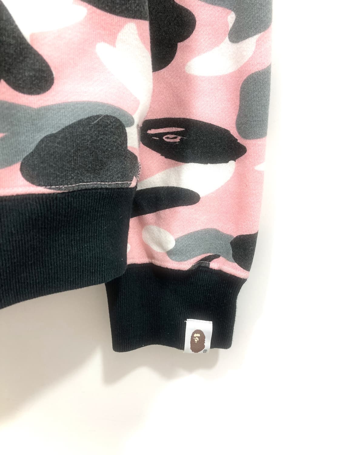 Bape pink camo shark hooded zip-up 상품이미지2