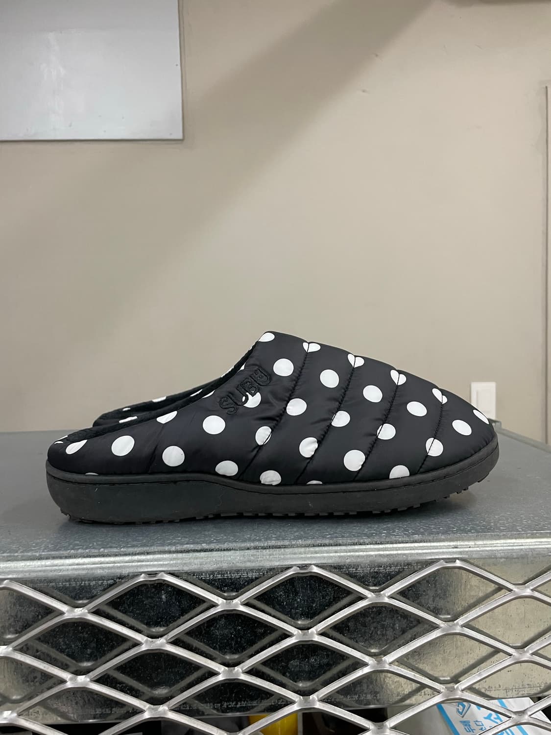 스부 오리지널 윈터 패딩샌들 265 상품이미지4